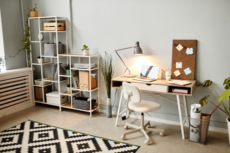 Make your 2019 rental property stand out with a home office space