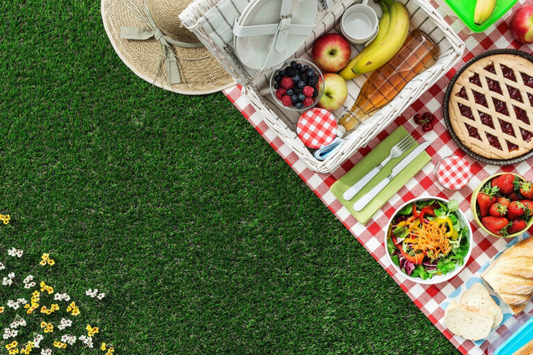 Last few weeks of Summer- How about a Picnic?